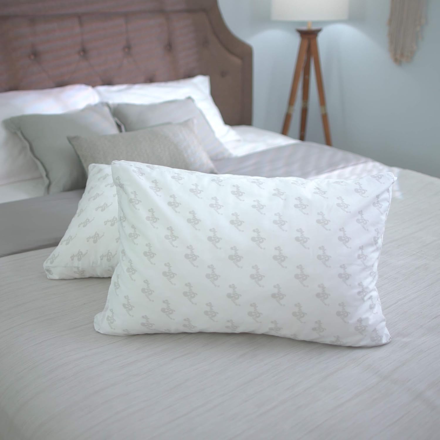 MyPillow Classic Pillow (Standard/Queen, White [Medium]): Home & Kitchen