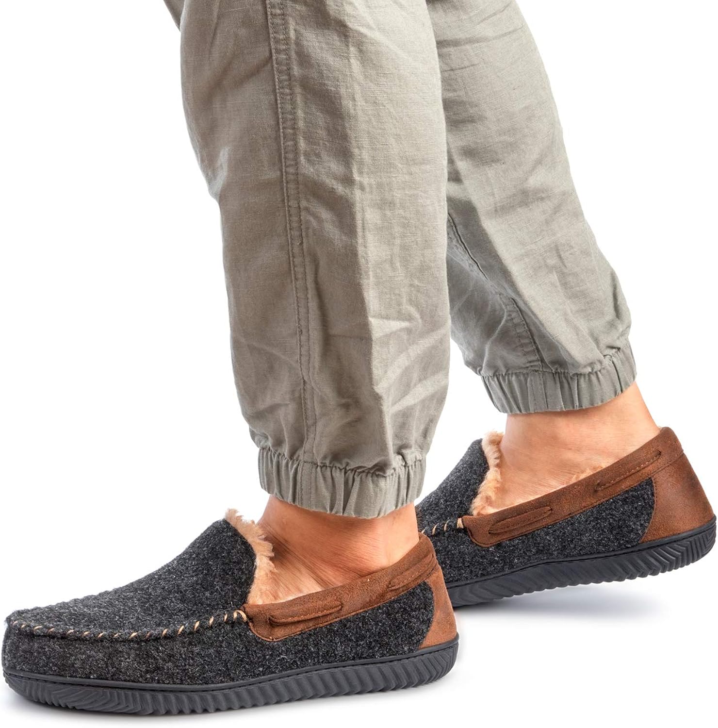 | RockDove Men's Hearthfire Memory Foam Moc Slipper | Slippers