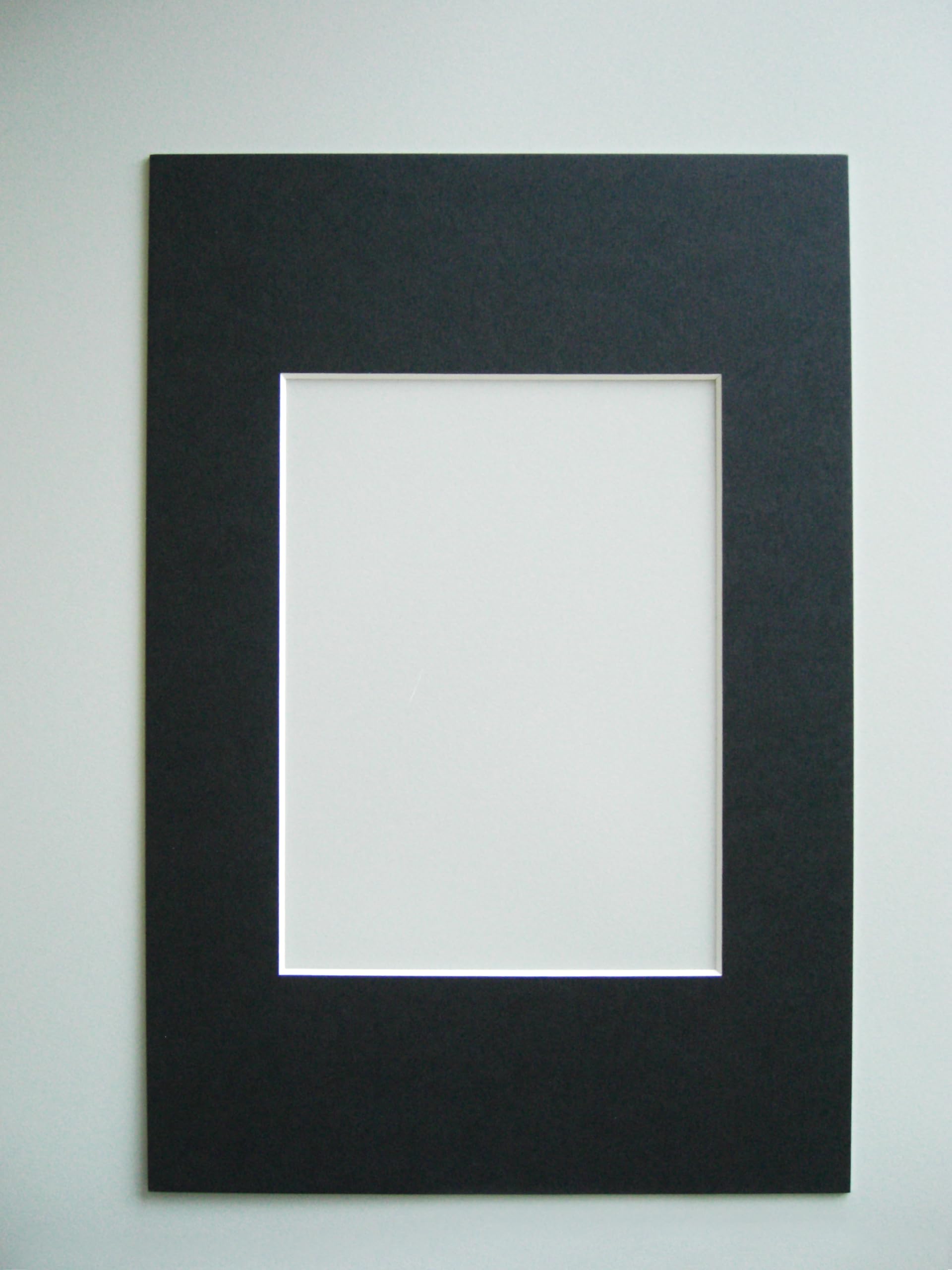 walther Design PassepArtouts Black for frame size: 50 x 70 cm, Picture size: 40 x 60 cm PassepArtouts PA071B โ image 1