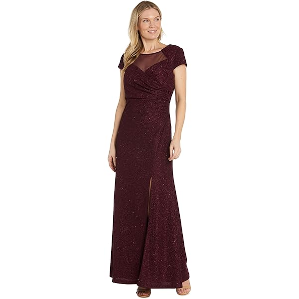 Amazon.com: NIGHTWAY Long Stretch Velvet Cocktail Dress W/Portrait Collar &  Spaghetti Straps Fuchsia : Clothing, Shoes & Jewelry