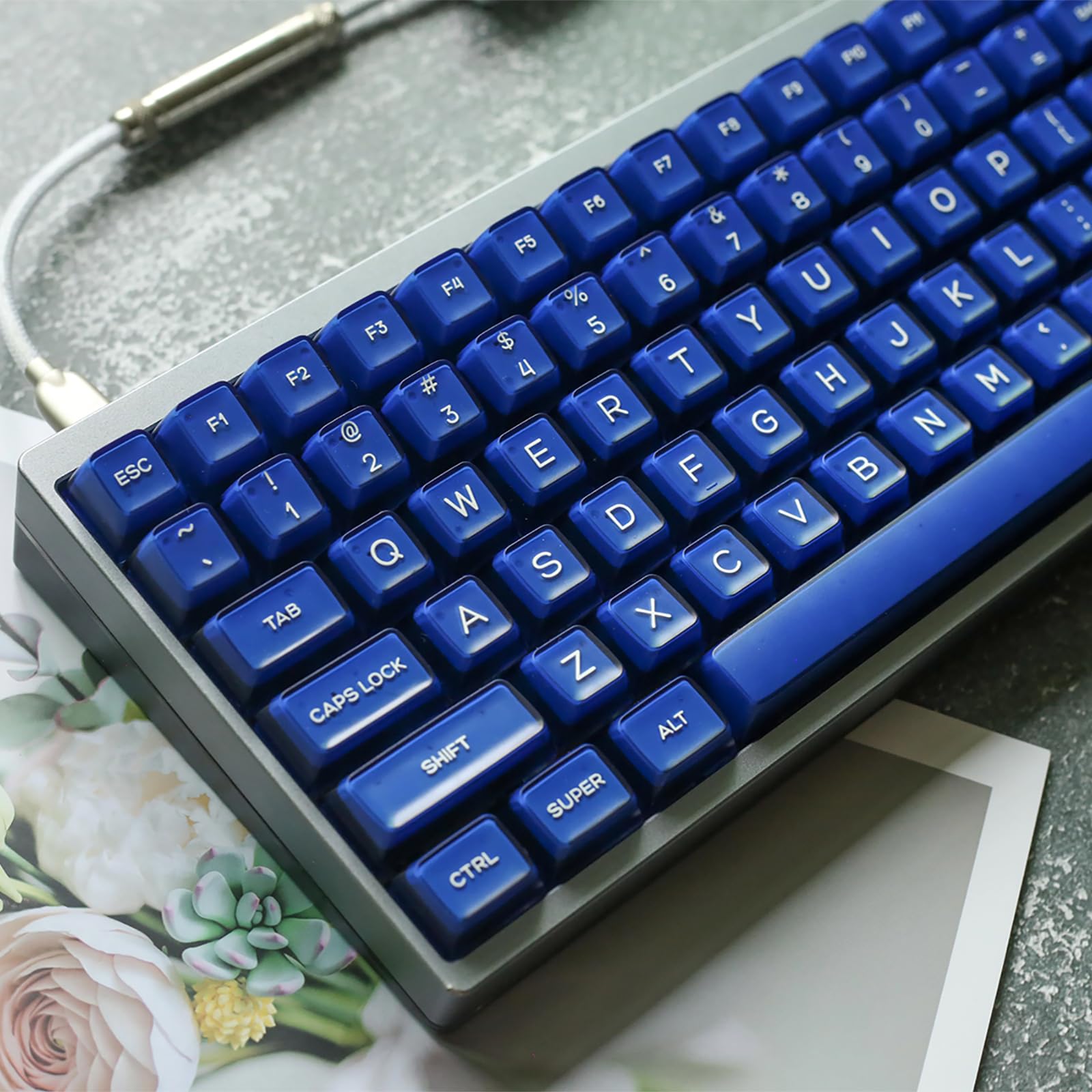 Photo 1 of 142 Keys PBT Doubleshot SA Keycaps Blue Translucent Keycaps Set Fit for 61/64/87/104/108 Cherry Mx Switches ISO ANSI Mechanical Keyboard