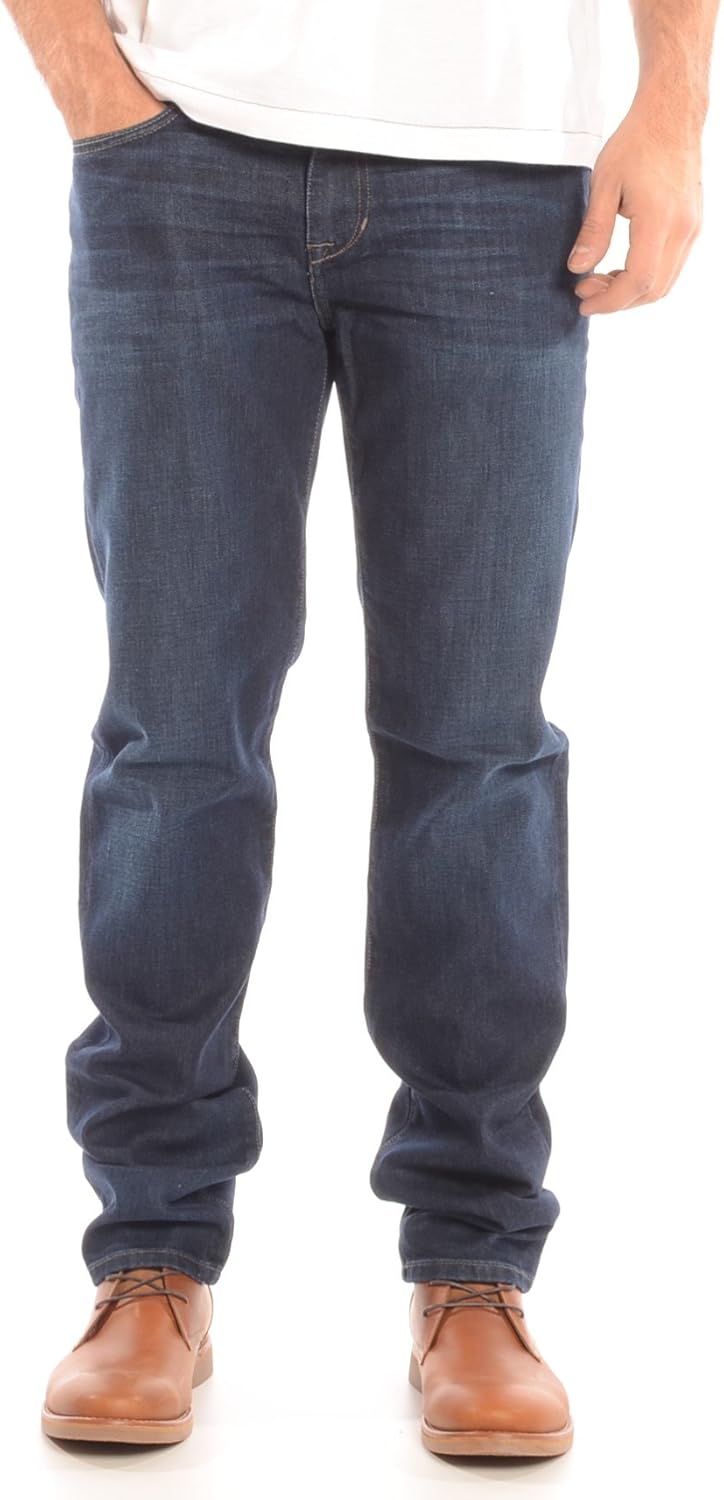 Joe's Jeans Men's Cool Off Brixton Straight and Narrow Jean in Alexx at Amazon Menâs Clothing store