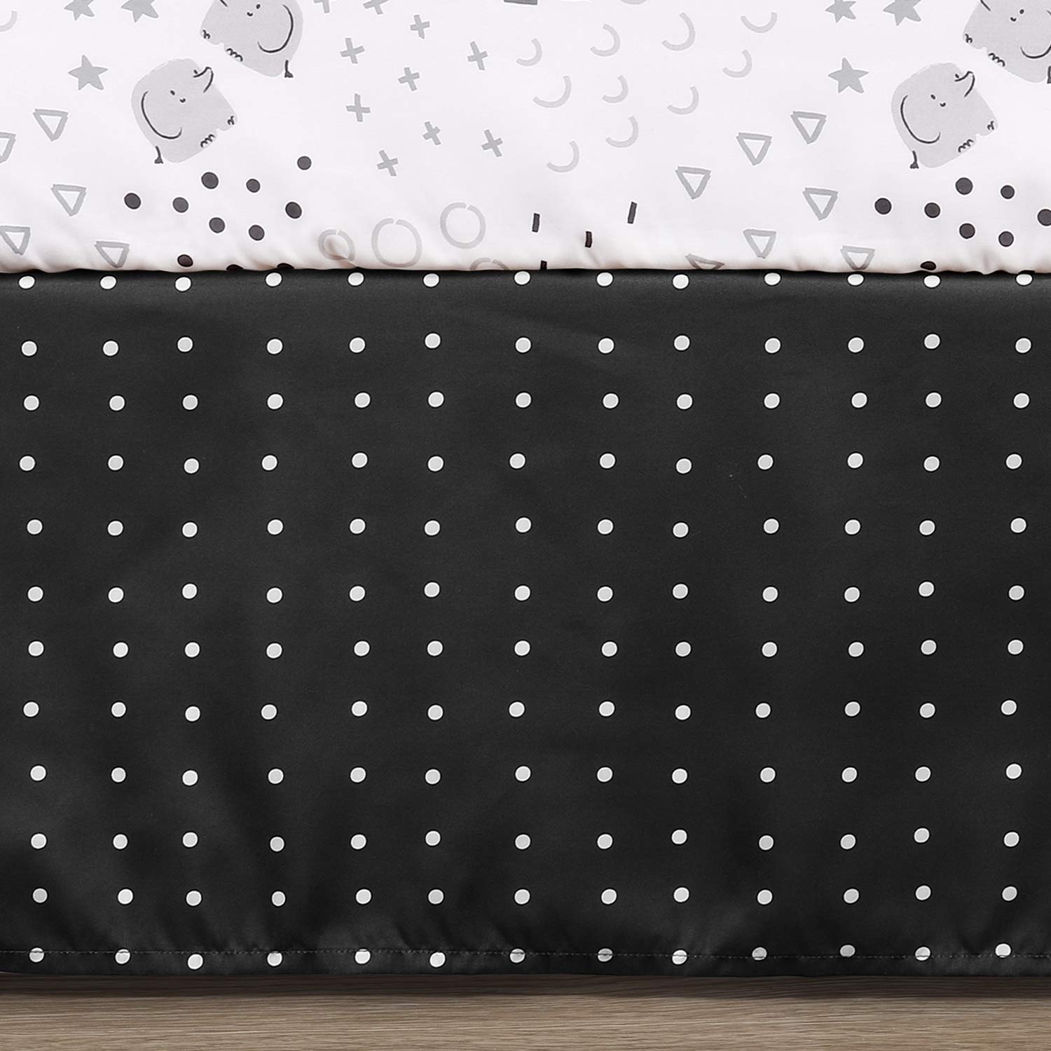 The Peanutshell Black and White Crib Bedding Set for Baby Boys or Girls | 3 Piece Nursery Set | Crib Quilt, Fitted Sheet, Dust Ruffle : Baby