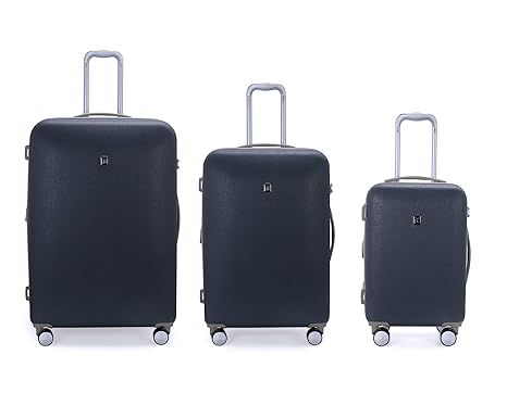 medium travel luggage