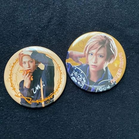 Amazon 舞台 A3 エーステ 缶バッジ アニメ グッズ バッジ ホビー