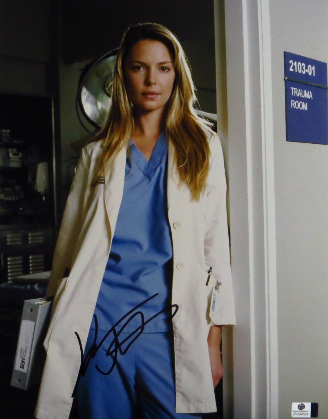Katherine Heigl Signed Autographed 11X14 Photo Grey's Anatomy in Scrubs