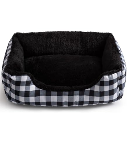 Hollypet Printed Flannel Plush Dog Cat Bed - Self-Warming Rectangle Bed, Red Checked, 22x19 Inch - View #5
