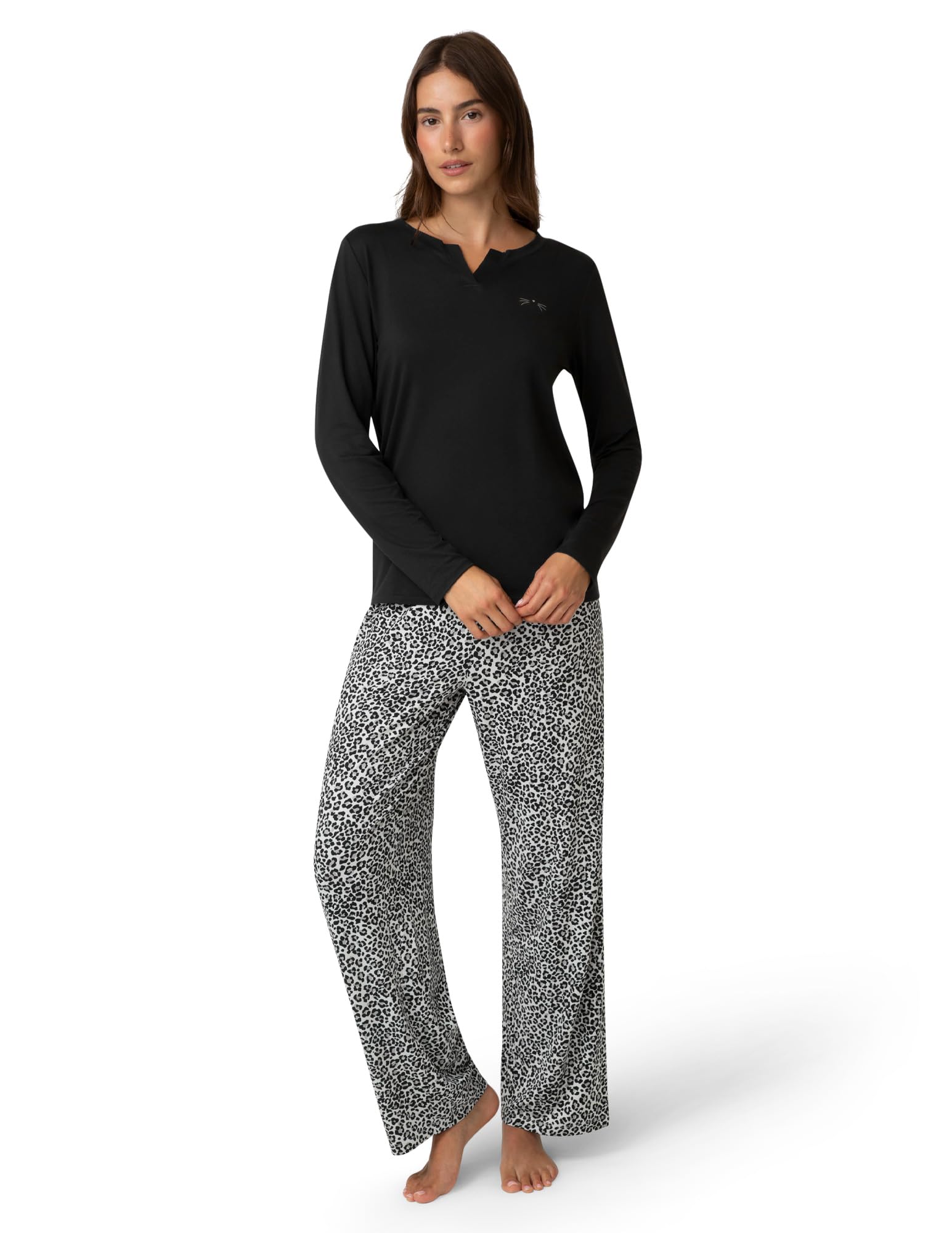 HUE Women’s Timeless Soft Jersey Winter Pajama Gift Set Includes Top and Printed PJ Pant, Black – Chi-Wow-Wow, 2X