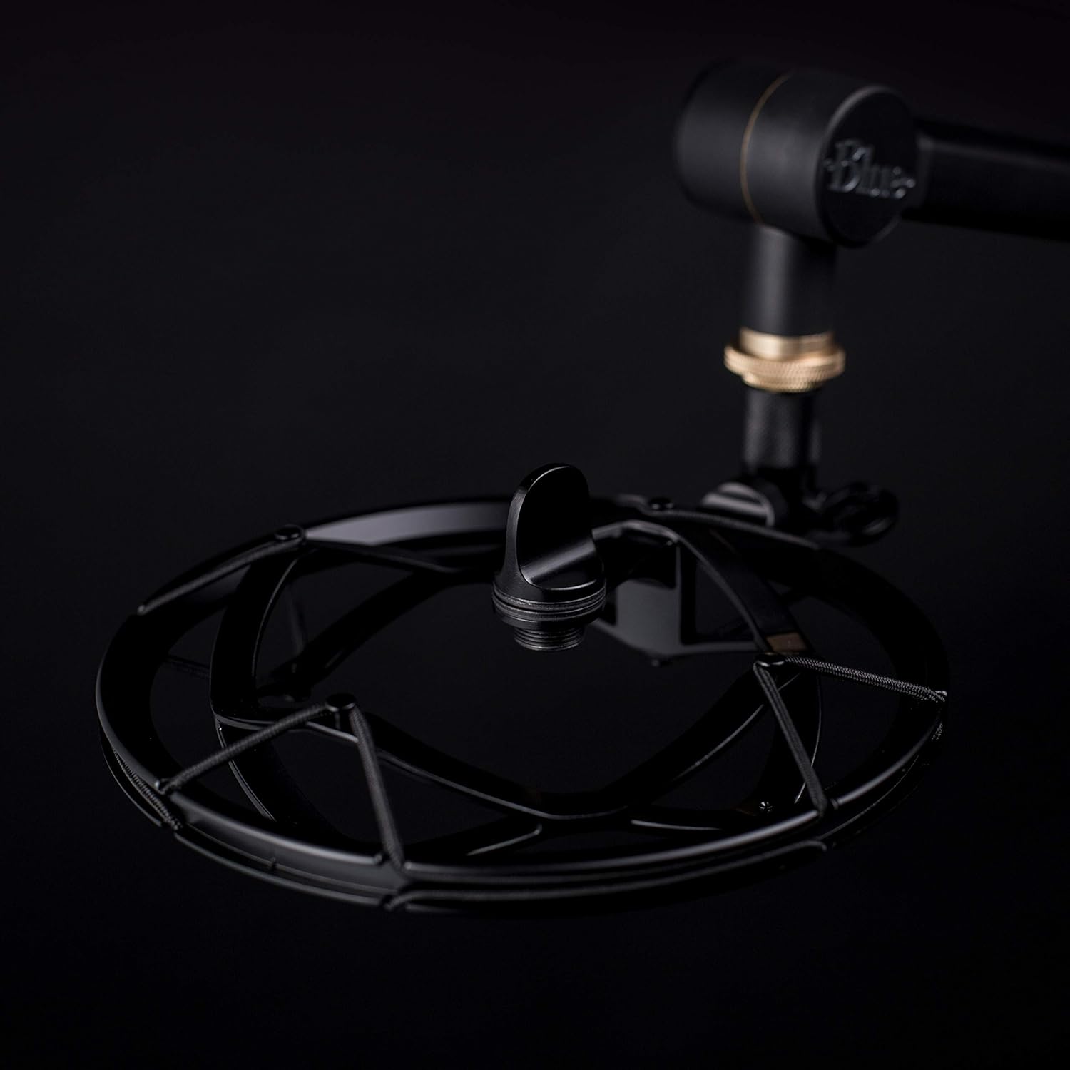Blue Radius III Custom Shockmount for Yeti and Yeti Pro USB Microphones: Musical Instruments