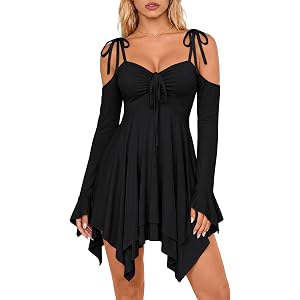 Scarlet Darkness Tie Shoulder Flare Sleeve Renaissance Witch Fairy Dress | Drawstring V-Neck, Flared Bell Sleeves, Pockets, M