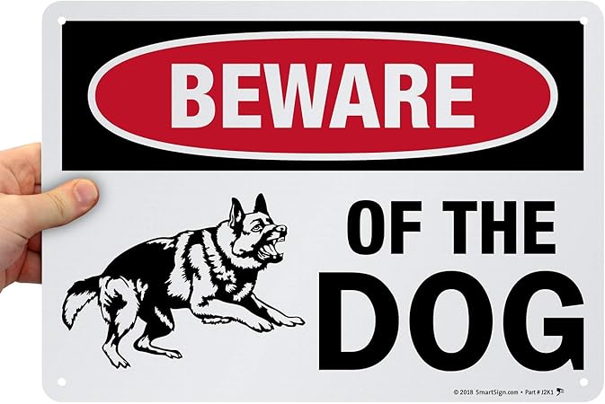 Amazon Com Smartsign Beware Of Dog Sign German Shepherd Signs For Fence Wall 10 X 14 Inches Reflective Aluminum Metal Dangerous Dog Warning Garden Outdoor