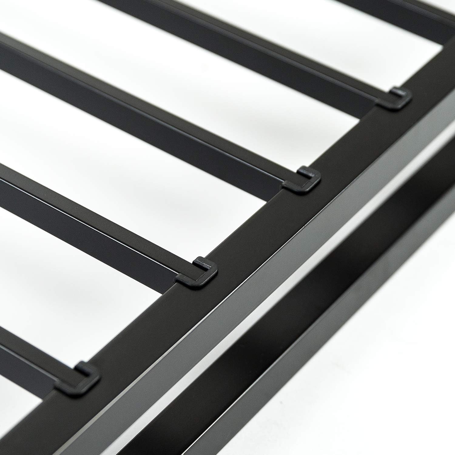 Zinus Victor 4 Inch Quick Lock Box Spring / Mattress Foundation / Built-to-Last Metal Structure / Low Profile / Easy Assembly, Queen: Furniture & Decor