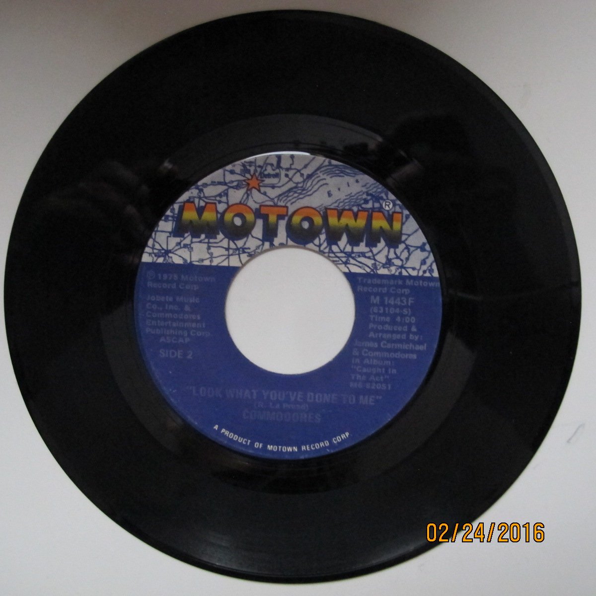 Commodores Three Times A Lady Look What You Ve Done To Me 7 45 Commodores Amazon Com Music