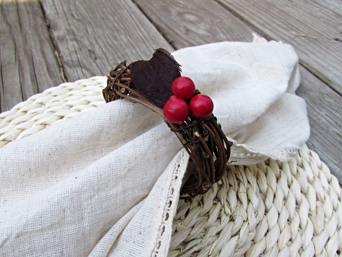 Brown Leaf & Red Berry Napkin Ring Holders Autumn Twig