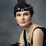 FEPITO 8-Piece 1920s Flapper Accessories Set Headband Gloves Necklace Earrings view 5