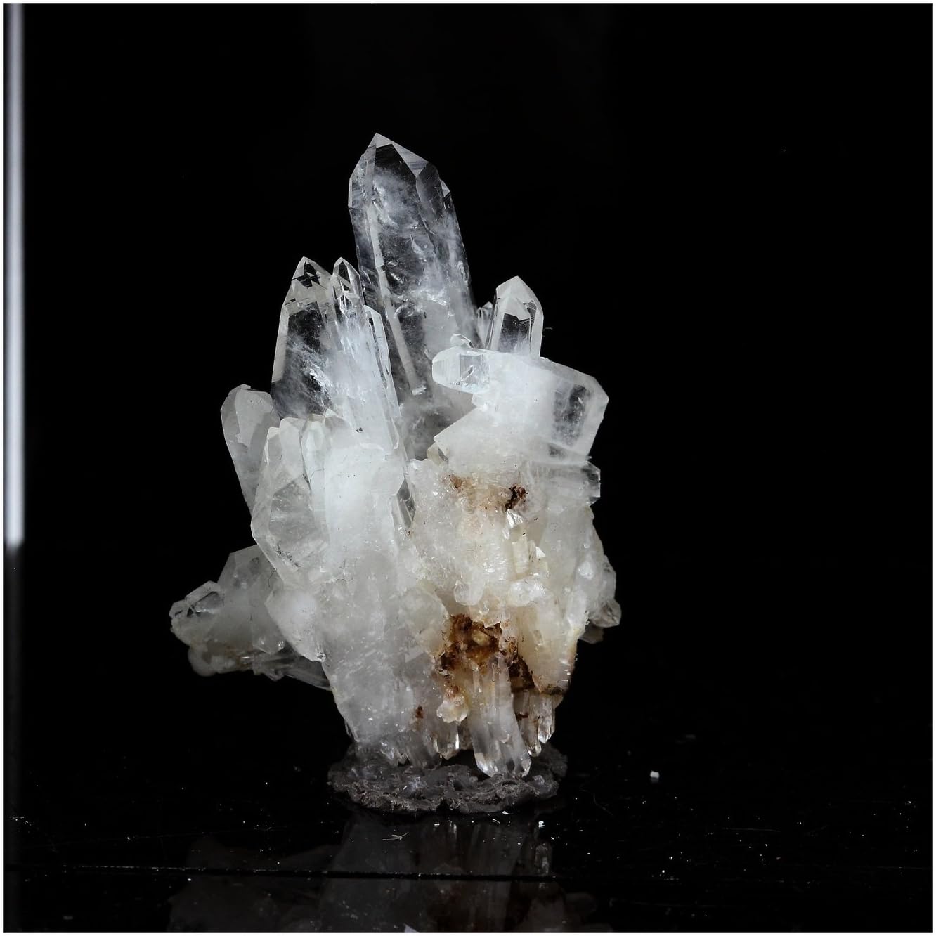 Ame (Faden Quartz Quartz). 48.1 Ct. Isère, Mure, France. RARE