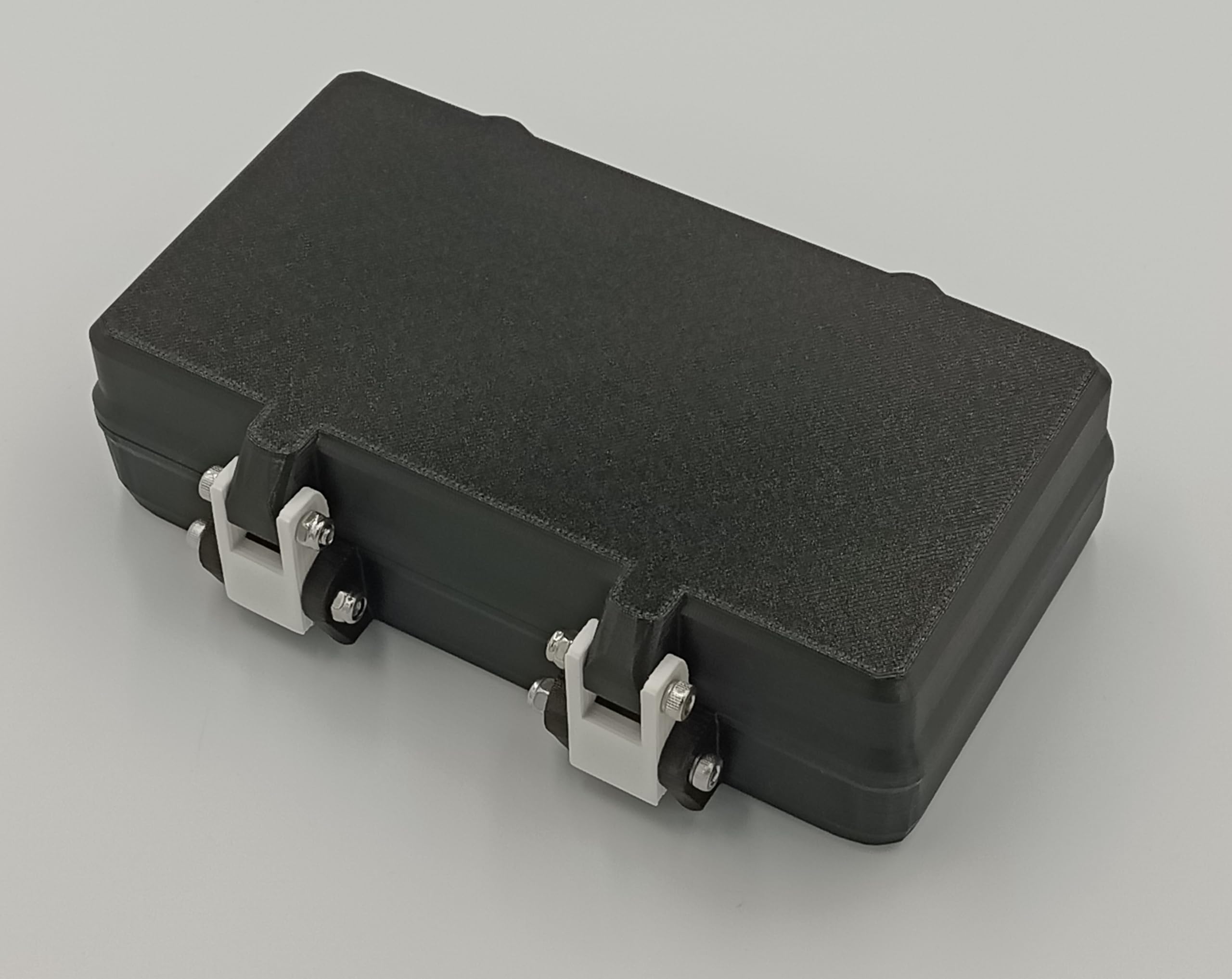 Protective Carrying Case for DS Lite & Original 3DS (Old Version) - Holds up to 15 Games and Includes Extra Storage for USB Cable or Other Acessories