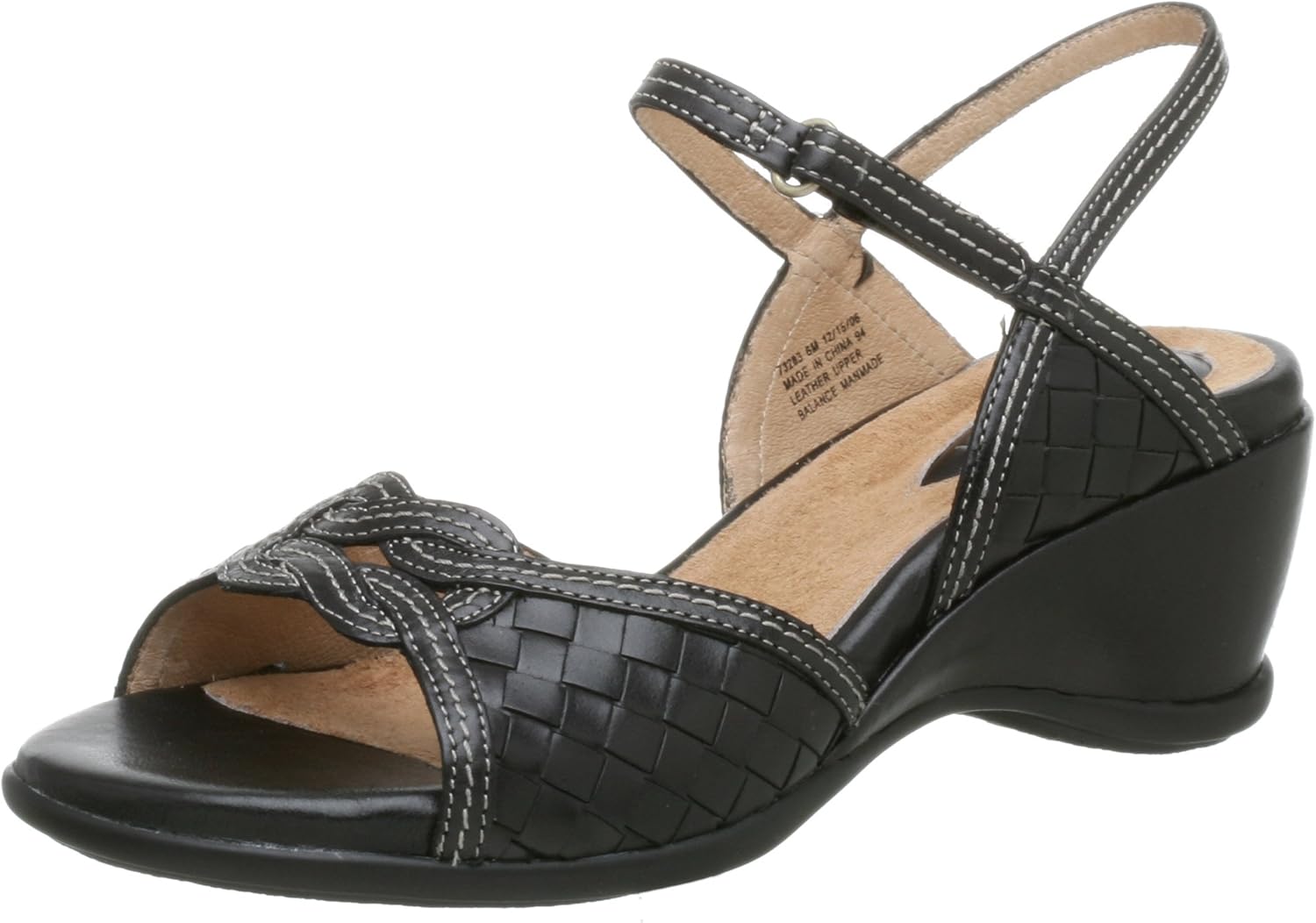clarks artisan sandals amazon