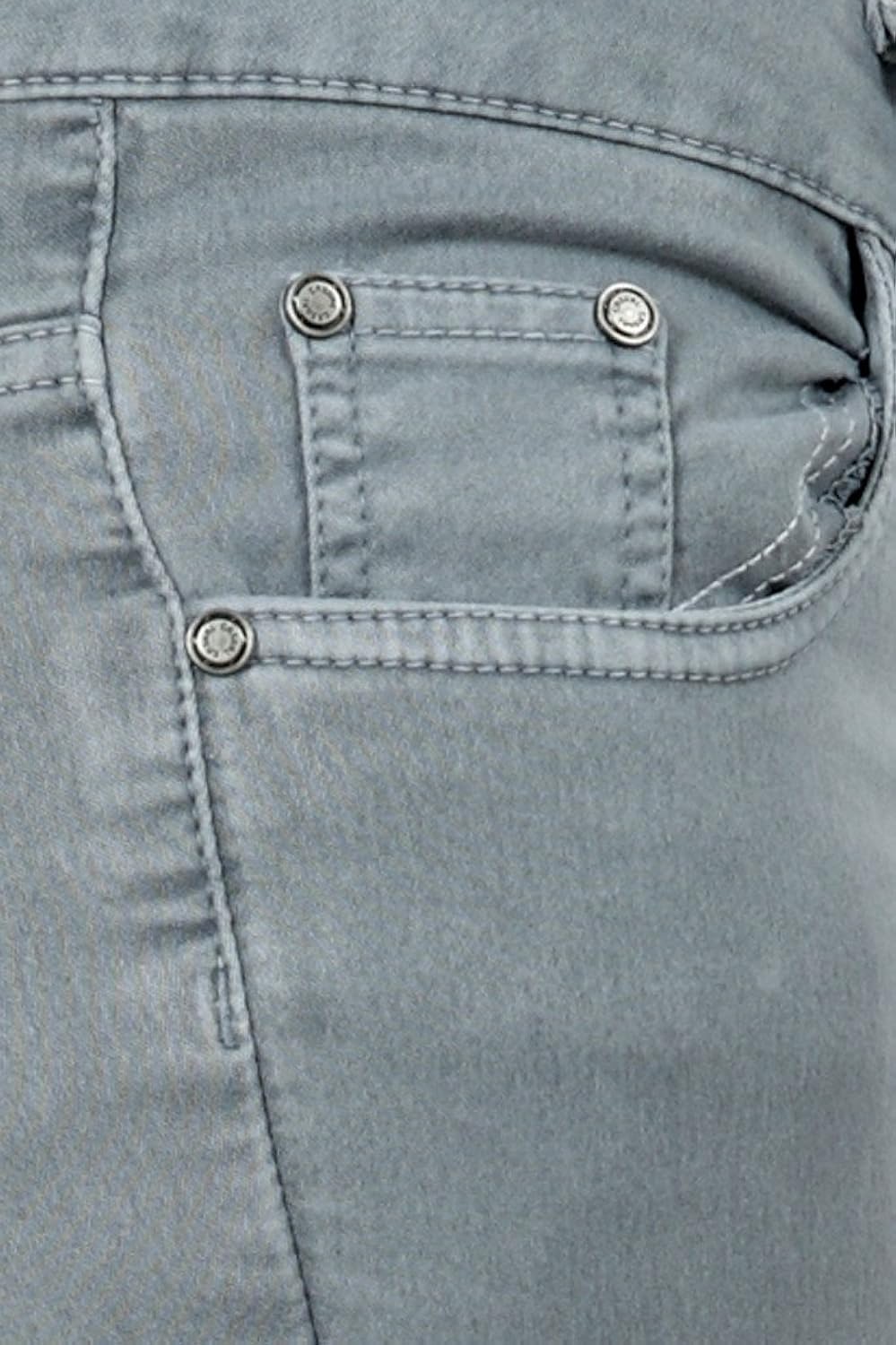 obeo's stretchable silky denim colloection for women