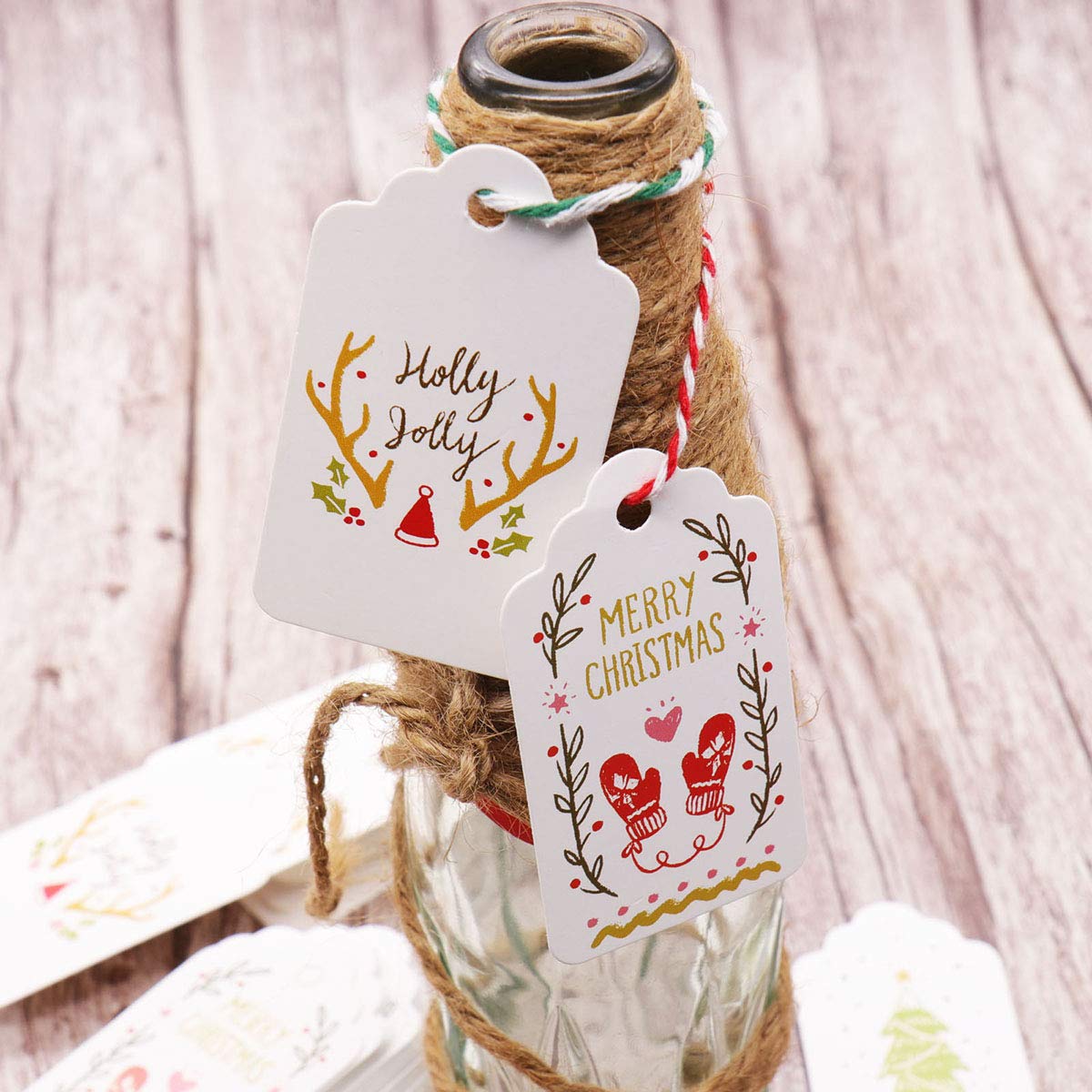 Blanc Gift s Avec Fil De Coton 10m Carte Kraft Papier Etiquettes Kraft Carre 50 Pieces Noel Etiquettes Cadeau Parfait Pour Les Cadeaux Dinvites Noel Mariage Anniversaire Bapteme Papier Kraft Fournitures De