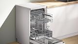 Bosch Series 2 Free-standing Dishwasher 45 cm White view 2