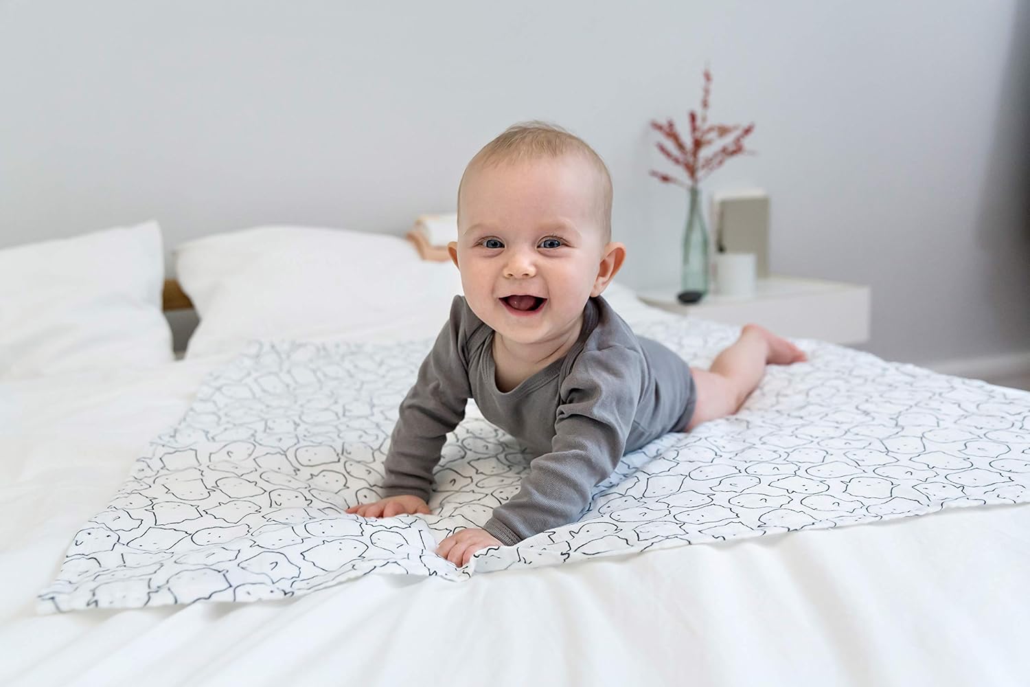 LÄSSIG Baby Puckdecke Spuckdecke Pucktuch Mulltuch weich kuschelig