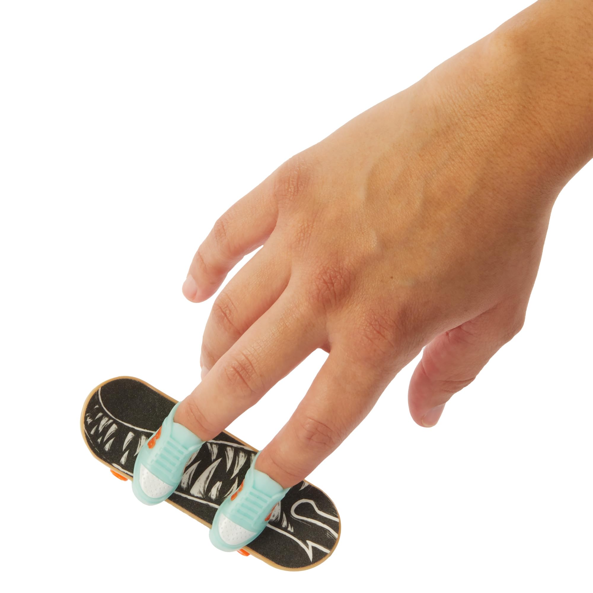 Hot Wheels Skate Fingerboards 10-Pack, Set of 10 Finger Skateboards with 5 Pairs of Removable Skate Shoes for Kids, Hot Wheels-Themed Graphics