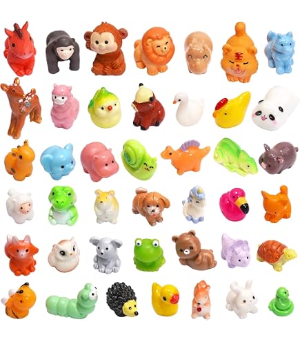 BOXOB 70pcs Mini Lapins Lumineux Résine - Figurine Brillant Dans Le Noir Pour Décoration Pâques Et Bricolage