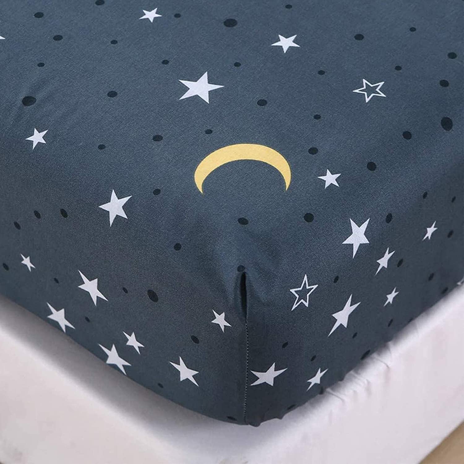 Chickwin Double Bed Fitted Sheet -30cm Deep, Blue Moon Star Cartoon Fitted Sheets for Kids, Soft Brushed Microfiber Easy Care Fade Resistant Breathable Fitted Sheet (135x200cm)