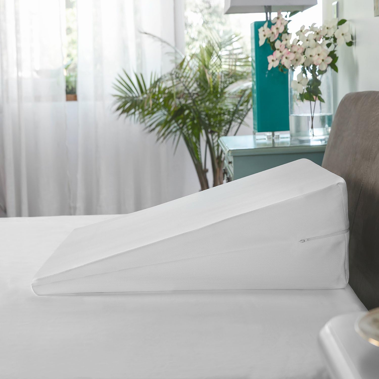 BioPEDIC Bed Wedge with Gel Coating: Home & Kitchen