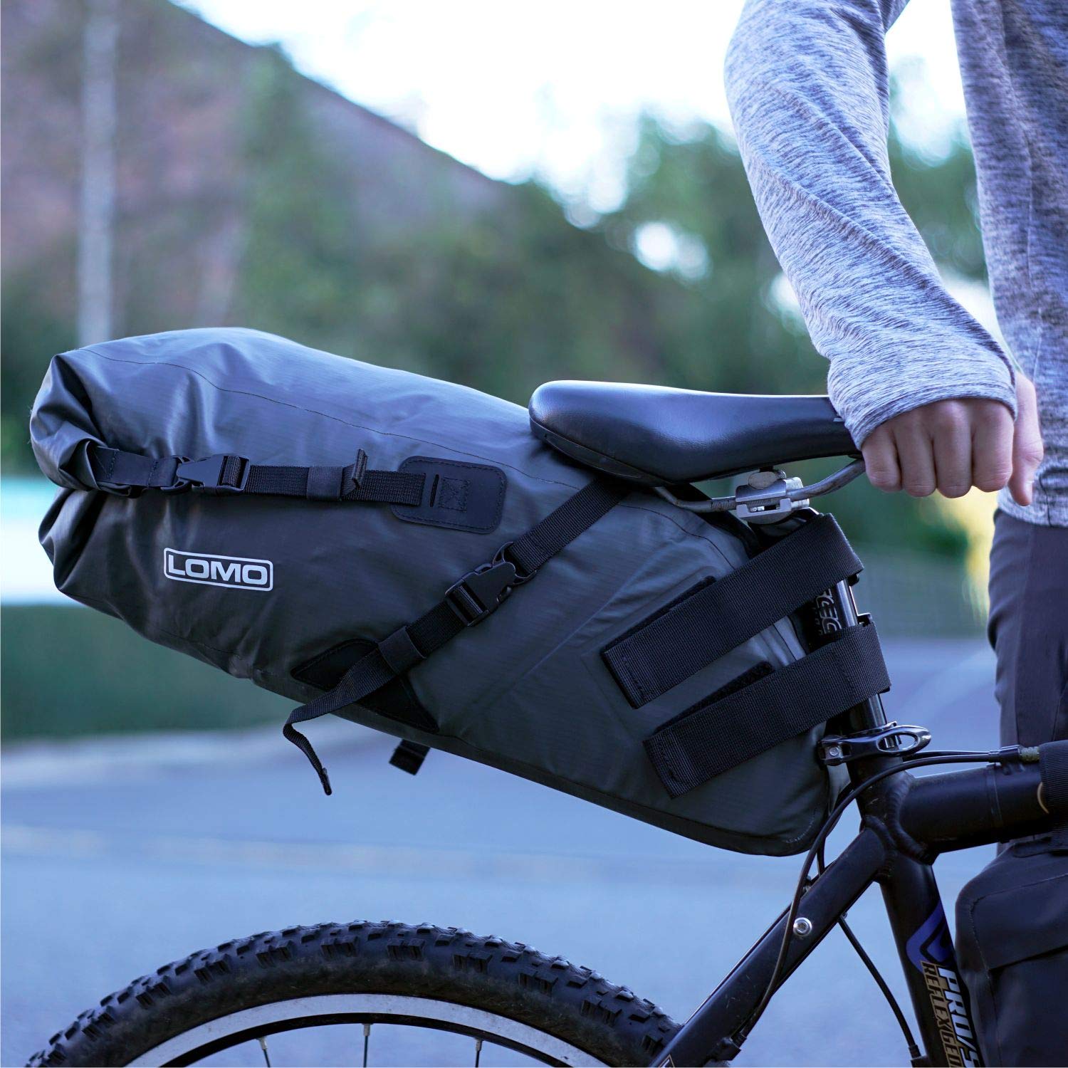lomo handlebar bag