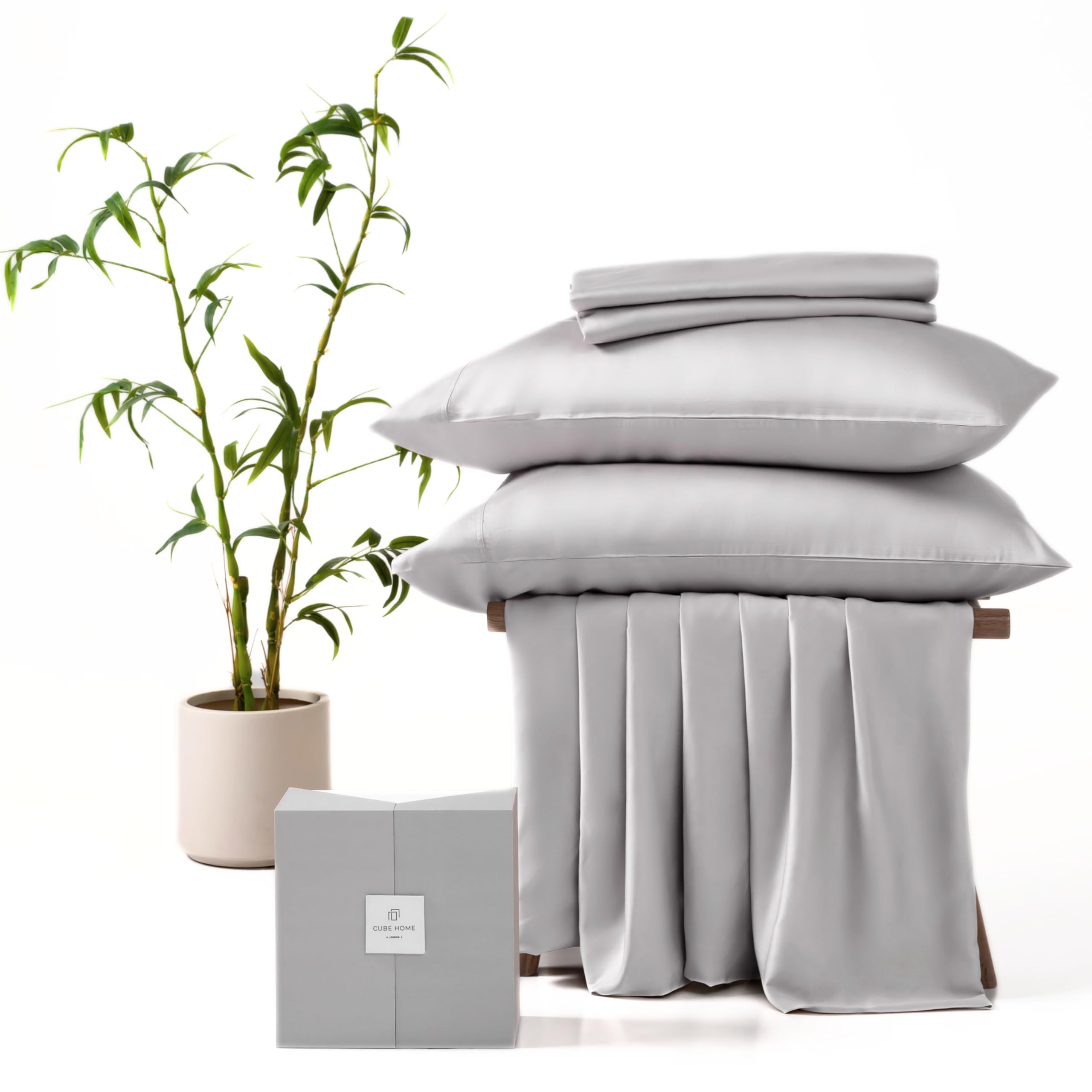 CUBE HOME - Luxury Bedding 4 Pcs Set (260x220cm Duvet Cover + 75x50cm Pillowcases + Deep Pocket Fitted Sheet) 100% Natural Bamboo Soft Cooling Anti-Allergy Anti-Bacterial Super King Bed Light Grey