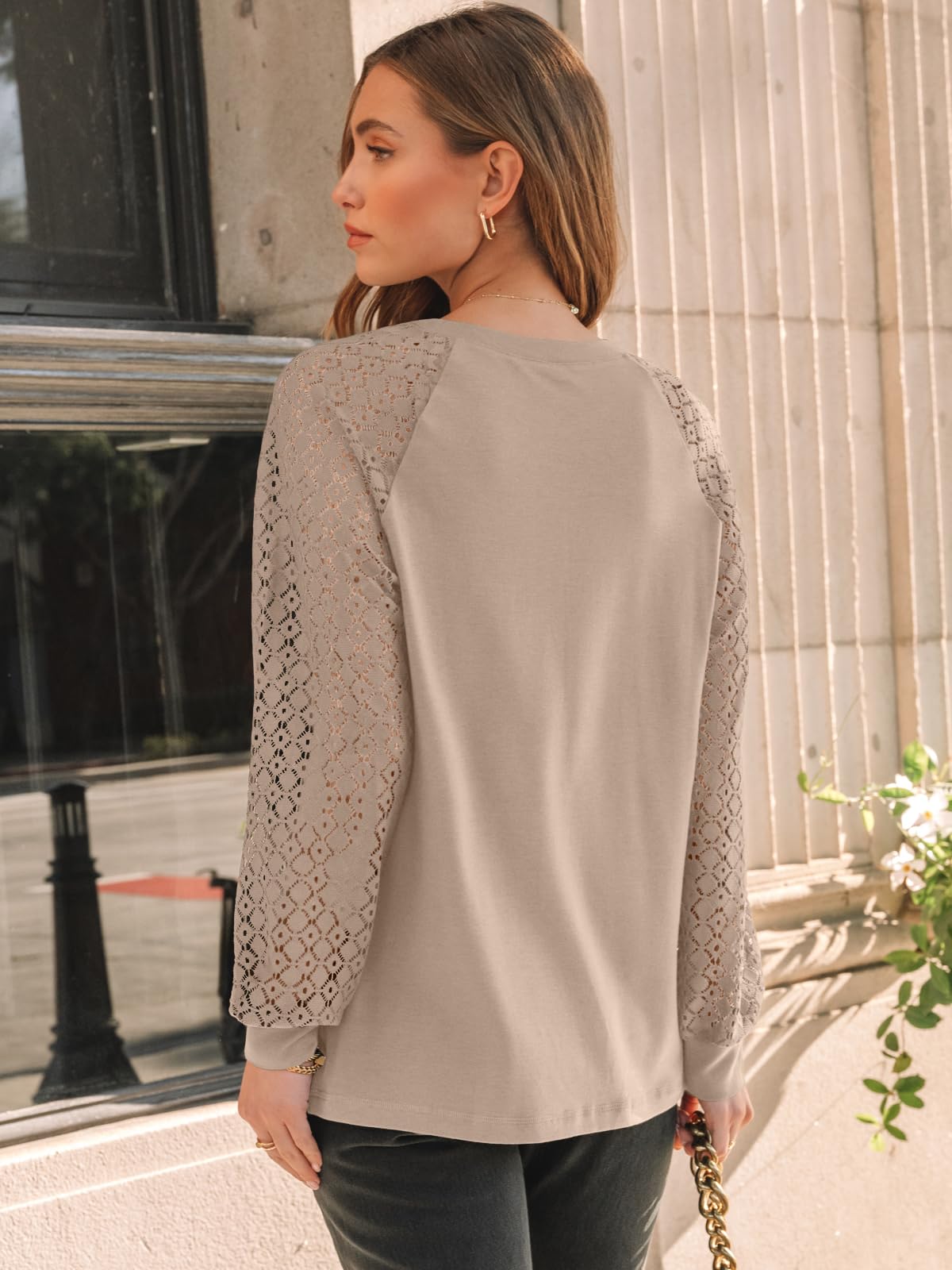 AUTOMET Womens Long Sleeve Shirts Pleated Lace Tops Fall Fashion Outfits Business Casual Blouses