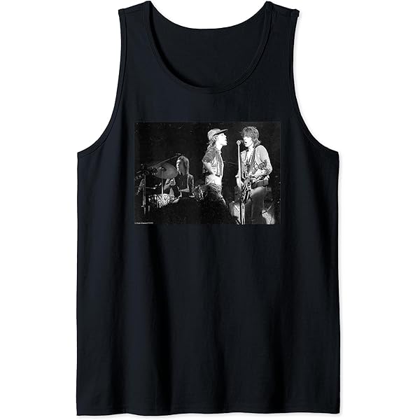 Amazon.com: The Last of Us Ellie Crawling Tank Top