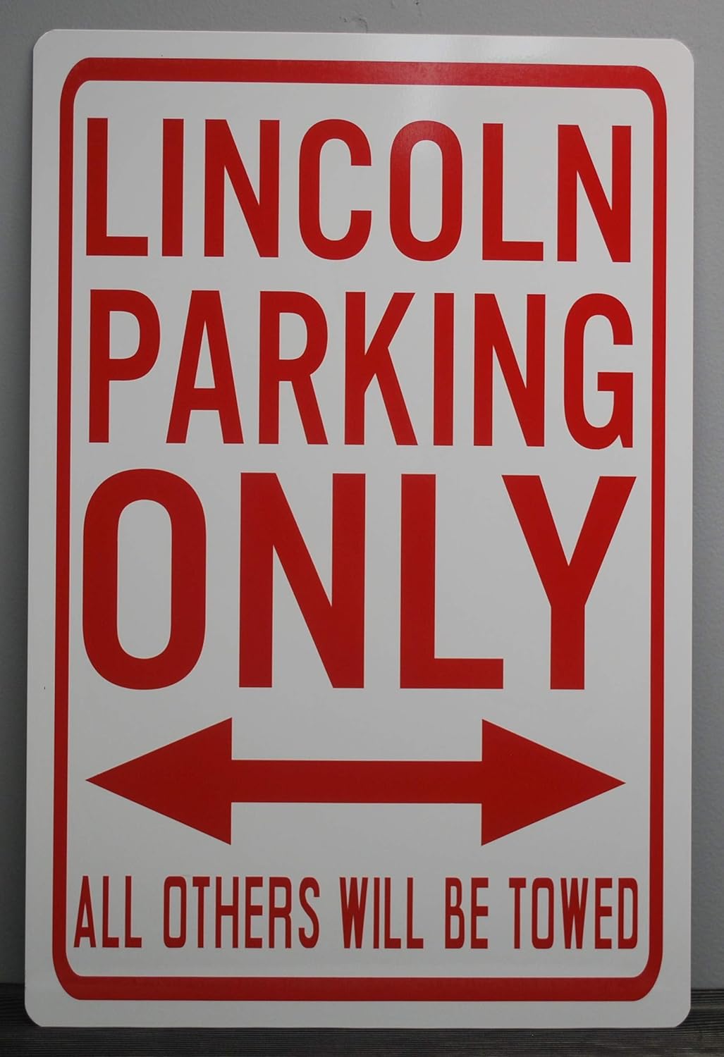 METAL STREET SIGN LINCOLN PARKING ONLY 12x18 FITS FORD MERCURY TOWN CAR CONTINENTAL COSMOPOLITAN CAPRI CUSTOM CLASSIC HOT ROD MUSCLE CAR BAR SHOP GARAGE HOME OFFICE MAN CAVE RESTAURANT WALL ART GIFT