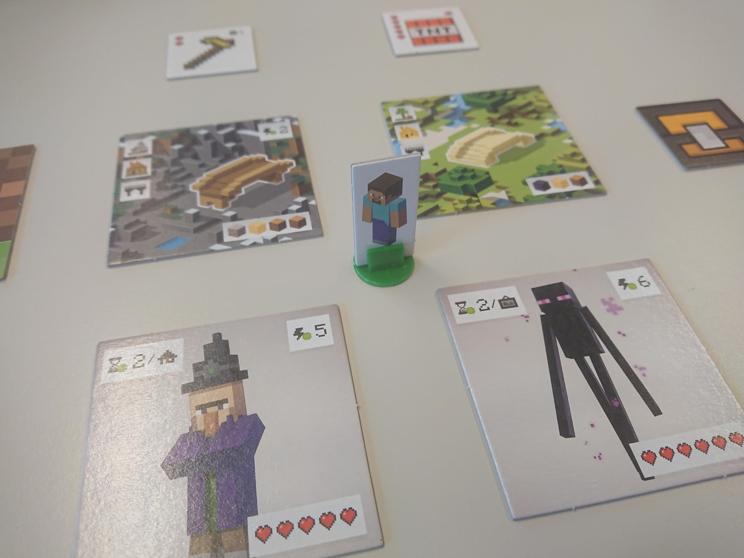 Ravensburger Familienspiel 26132 - Minecraft Builders & Biomes - Gesellschaftsspiel für Kinder und Erwachsene, für 2-4 Spieler, Brettspiel ab 10 Jahren