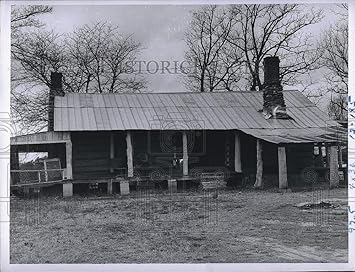 Amazon Com Vintage Photos 1970 Press Photo Dog Trot Log Cabin At