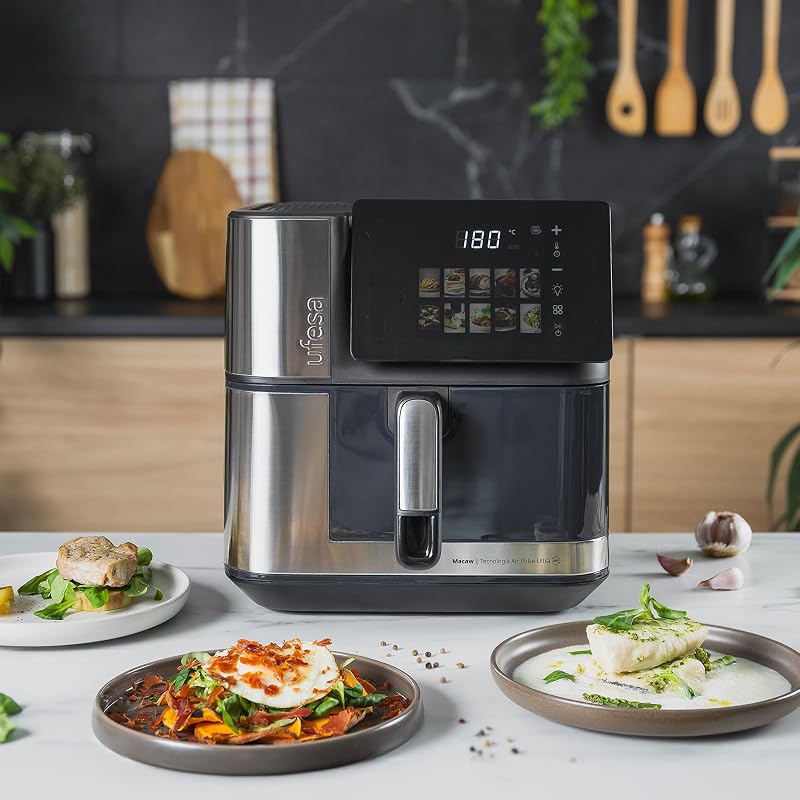 Friggitrice ad aria calda Macaw, 8,8 l, 2200 W, doppi elementi riscaldanti, cottura rapida e croccante, Air Pulse 360°, touch screen digitale, 10 programmi, finestra con luce, teglia