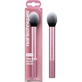 Real Techniques Precision Powder Blush Brush, 1 Count | Face brush with an elongated, fluffy brush head for a natural-looking finish, suits a daily beauty routine