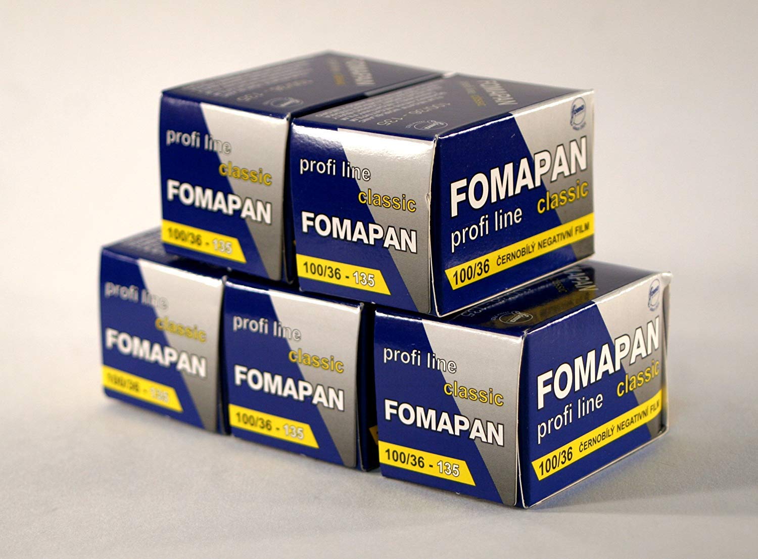 Fomapan 100 asa Black and White 36mm Film 36 exposure 5 Pack