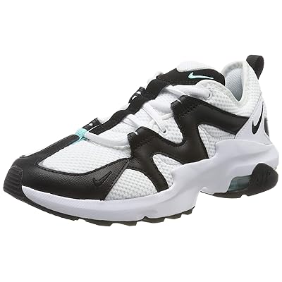 nike air max graviton on feet
