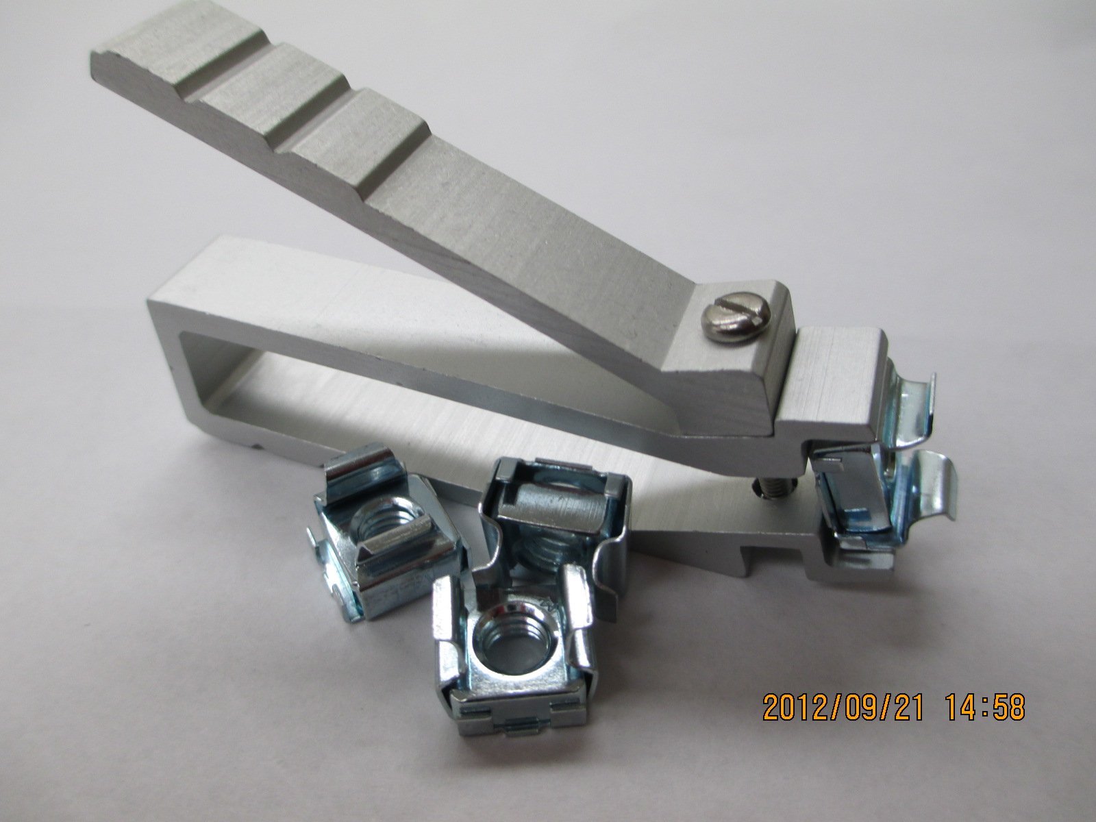 Deluxe Cage Nut Insertion/Extraction Tool Buy Online in UAE