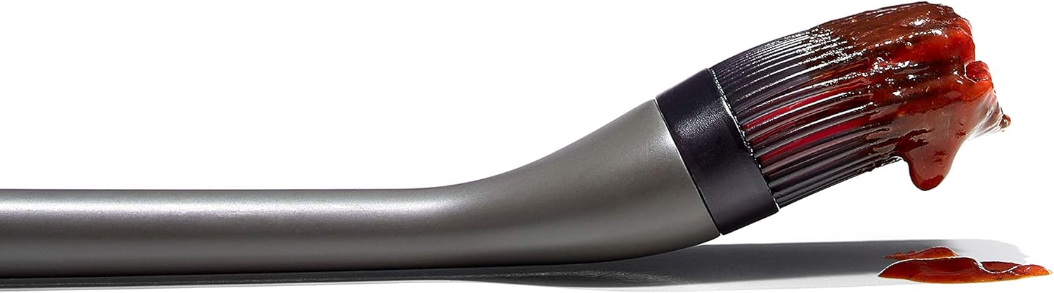 OXO Good Grips Grilling Basting Brush, 12.5 x 4.5 x 1.5, grey: Kitchen & Dining