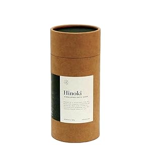 te+te Hinoki Himalayan Bath Soak 24 oz infused with Japanese Hinoki Essential Oil