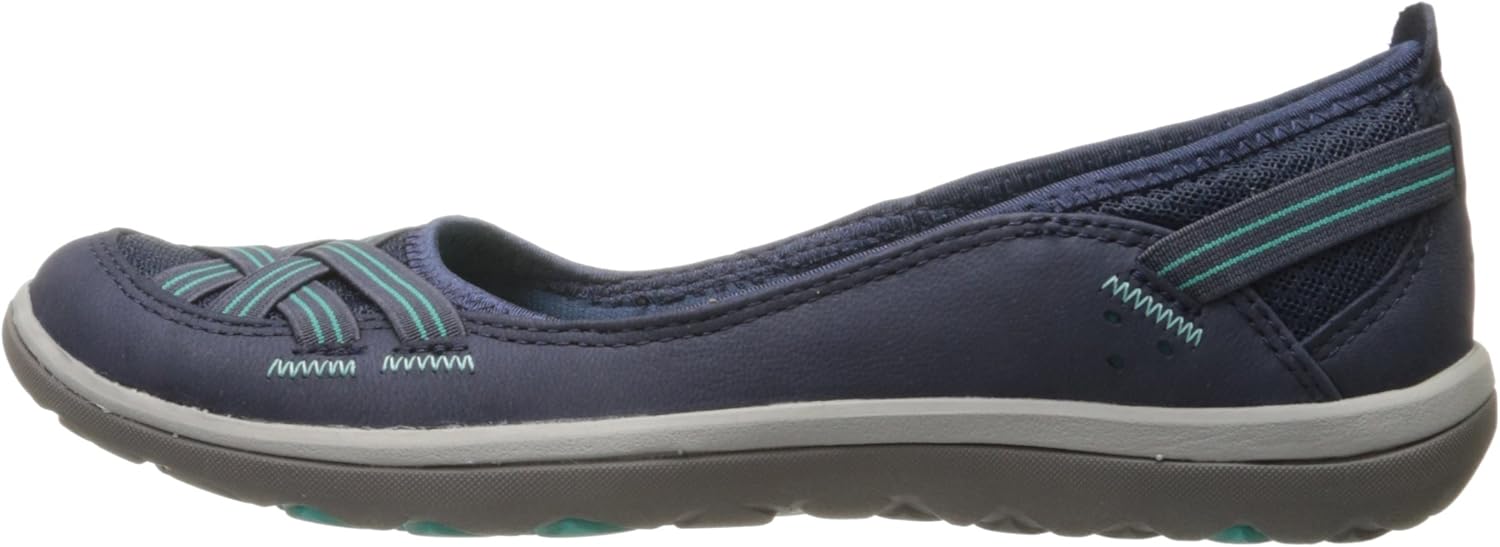 clarks aria pump flat