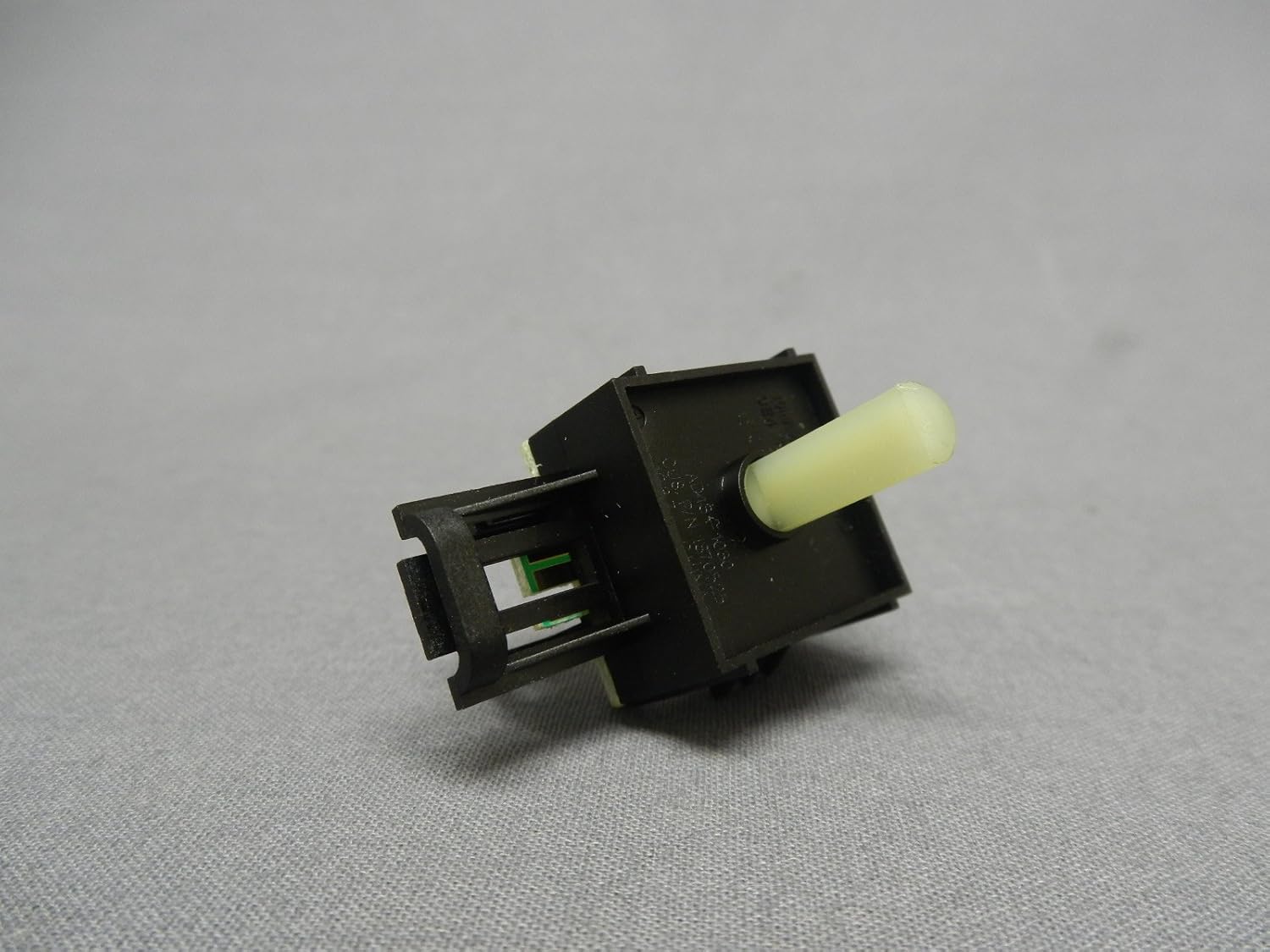 Frigidaire 137052500 Laundry Center Cycle Selector Switch Genuine Original Equipment Manufacturer (OEM) part