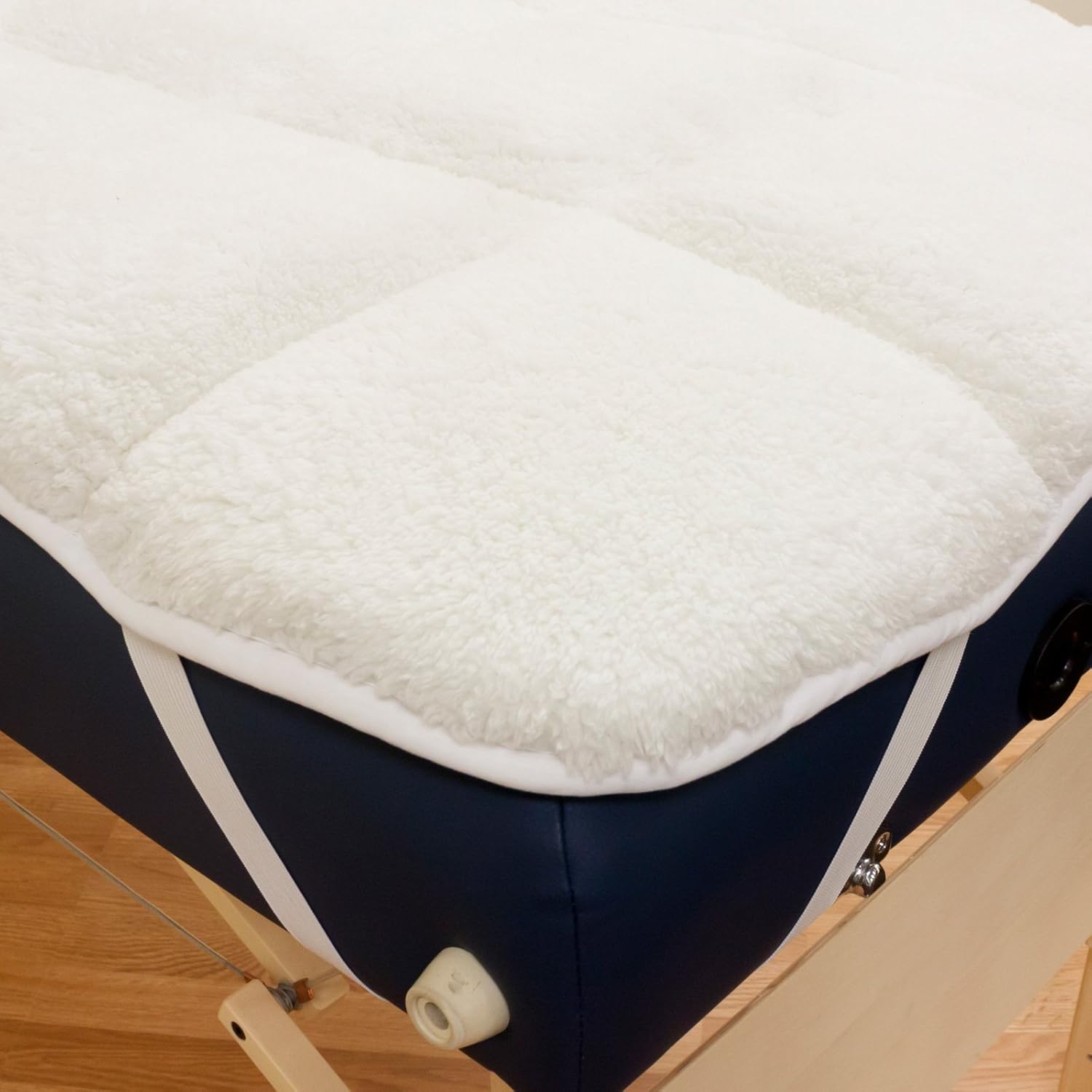 Body Linen Abundance Deluxe Quilted Fleece Massage Table Pad Set, 3.2 Pound: Health & Personal Care