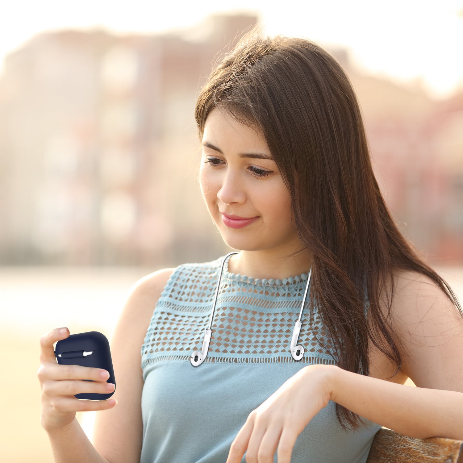 AirPods Funda de silicona con correa deportiva, GULAKI Airpod Caja de colgar con funda antideslizante y accesorios de piel para Apple Wireless AirPods Carcasa de carga (azul)