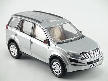 xuv 500 diecast model