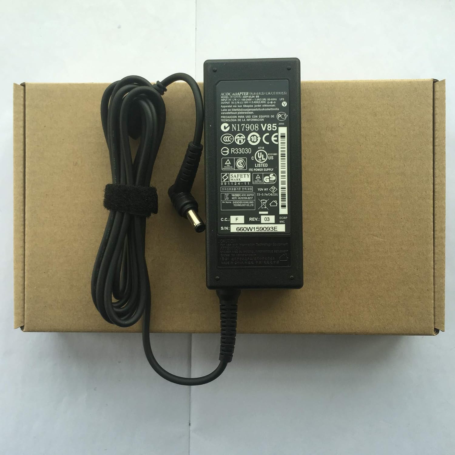 Original ADP-65DW 19V 3.42A 65W AC Adapter Laptop Charger for ASUS X550L X551 F555L X45A X540S X550 X550ZA X551M ADP-65AW A EXA0703YH EXA1208UH AD887320 ADP-65BW B Power Cord
